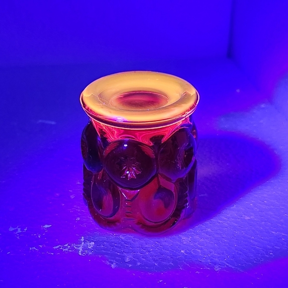 VTG L.E. Smith Moon & Stars Amberine & Green Toothpick Holders - Picture 2 of 9